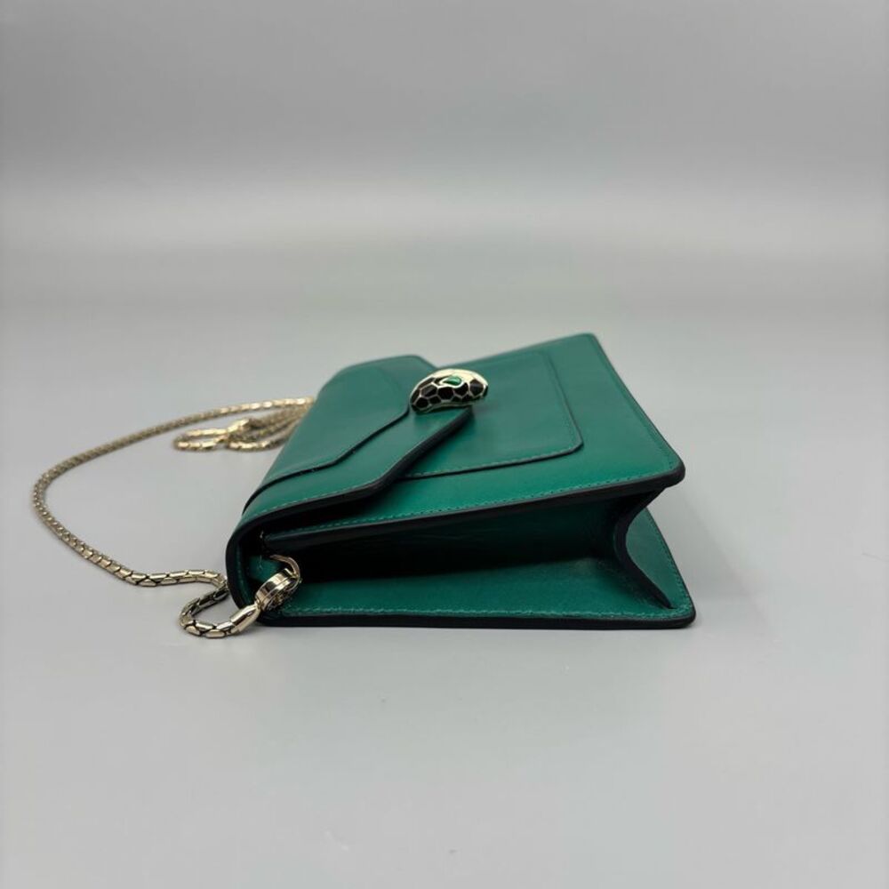 Bvlgari Women Pre-Loved Bag Very Good Condition - Picture 4 of 9